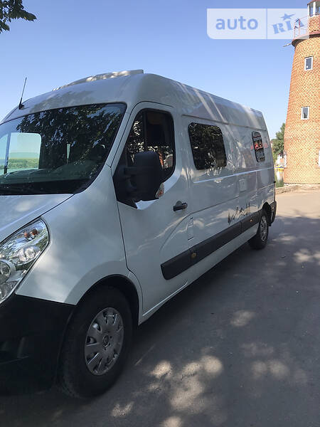 Дом на колесах Renault Master 2015 в Кропивницком