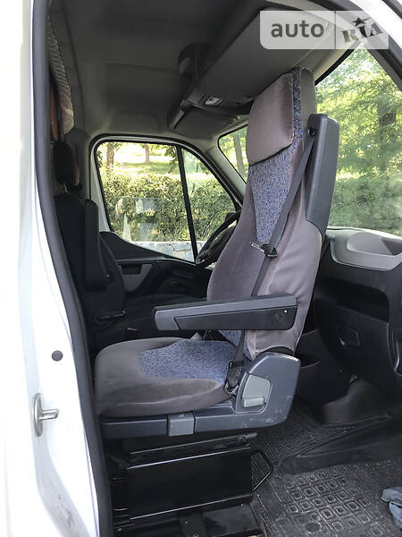 Дом на колесах Renault Master 2015 в Кропивницком