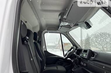 Грузопассажирский фургон Renault Master 2020 в Хусте