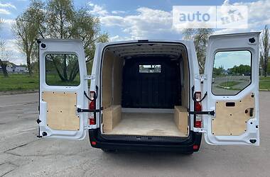 Универсал Renault Master 2018 в 