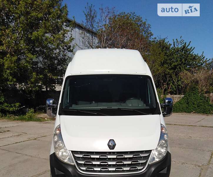 Вантажний фургон Renault Master 2011 в Одесі