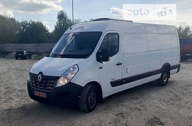 Вантажний фургон Renault Master 2017 в Львові