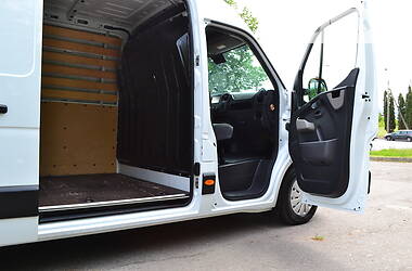 Минивэн Renault Master 2017 в 