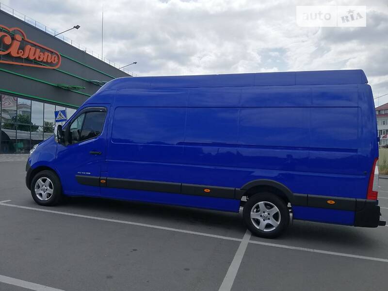 Грузовой фургон Renault Master 2017 в Лысянке
