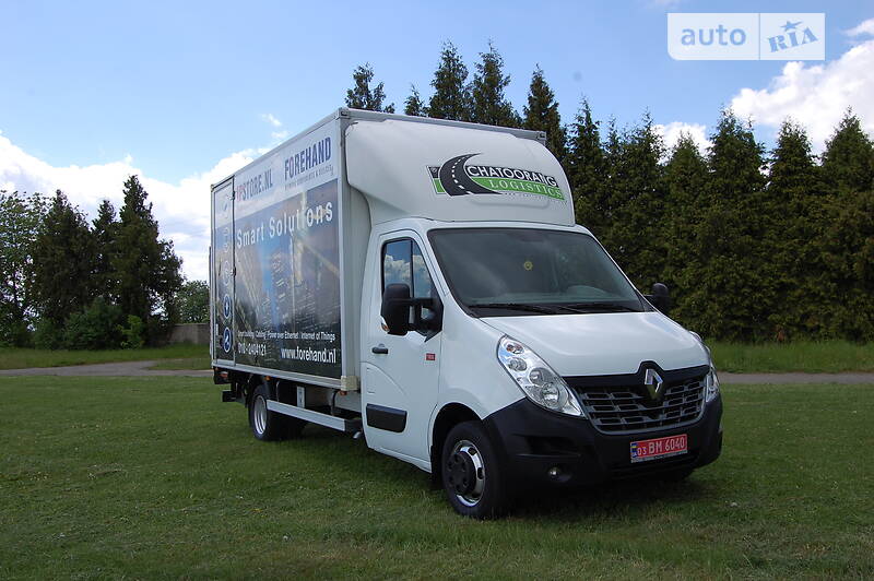 Грузовой фургон Renault Master 2017 в Дубно