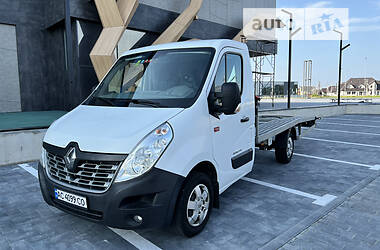 Грузовой фургон Renault Master 2015 в Луцке