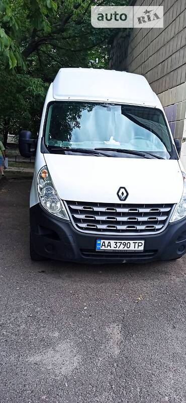 Грузовой фургон Renault Master 2014 в Киеве