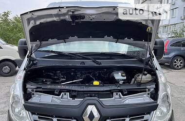 Минивэн Renault Master 2017 в 