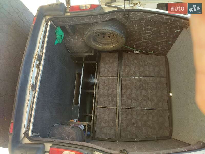 Грузовой фургон Renault Master 2004 в Одессе фото 11 Грузовой фургон Renault Master 2004 в Одессе