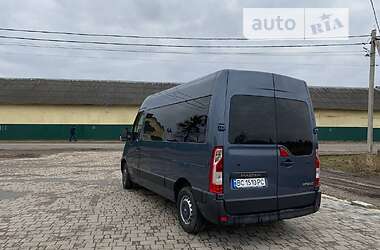 Микроавтобус Renault Master 2013 в 