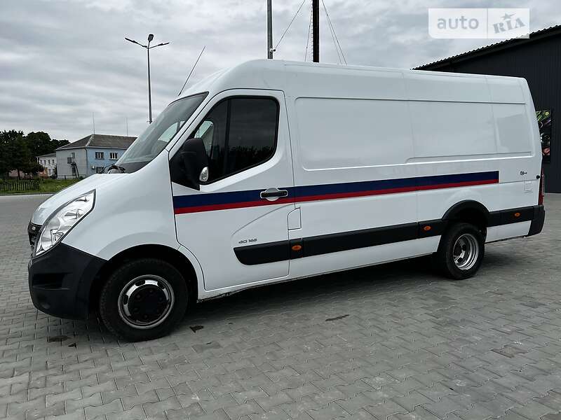 Вантажний фургон Renault Master 2015 в 