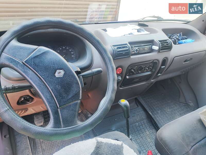 Микроавтобус Renault Master 2001 в Одессе