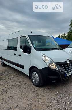 Вантажопасажирський фургон Renault Master 2017 в Млиніві