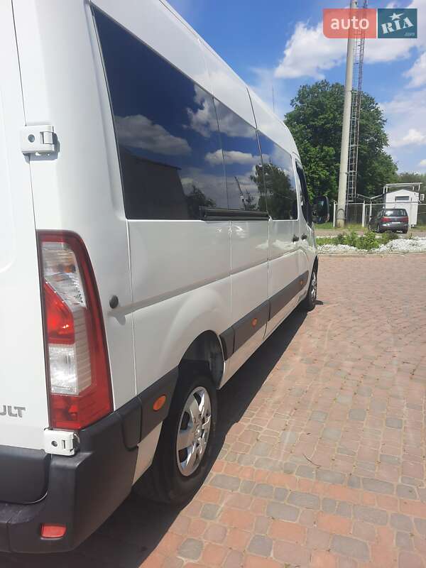 Микроавтобус Renault Master 2015 в Черновцах