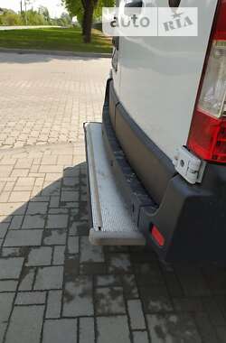Микроавтобус Renault Master 2017 в Львове