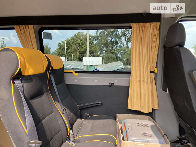 Городской автобус Renault Master 2017 в Днепре