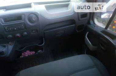 Грузовой фургон Renault Master 2011 в 