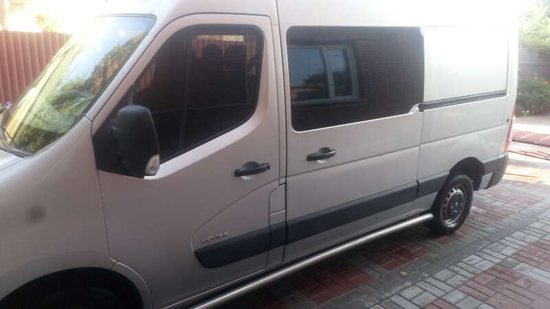 Грузовой фургон Renault Master 2011 в 