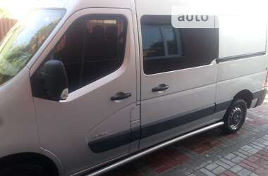 Грузовой фургон Renault Master 2011 в 