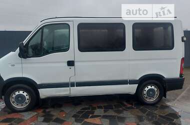 Грузопассажирский фургон Renault Master 2005 в 