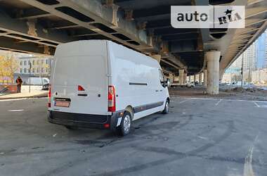 Грузовой фургон Renault Master 2019 в 