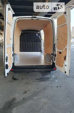 Грузовой фургон Renault Master 2019 в 
