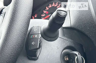 Грузовой фургон Renault Master 2018 в 