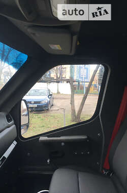 Бронированный автомобиль Renault Master 2022 в Киеве