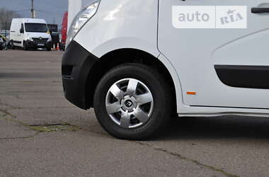 Грузовой фургон Renault Master 2016 в 