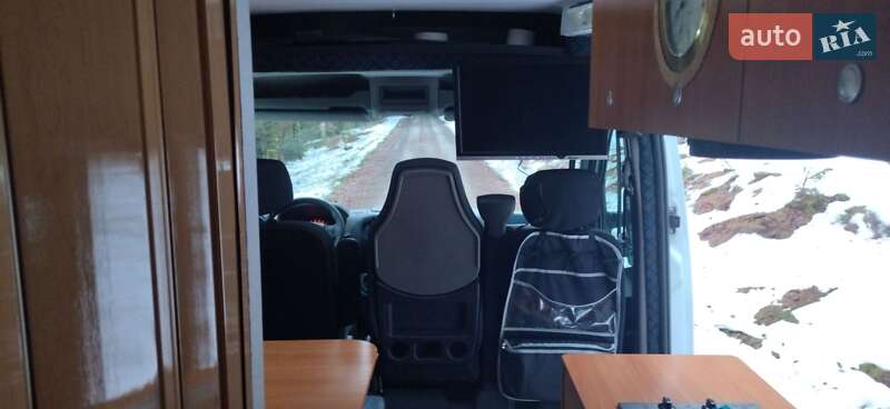 Дом на колесах Renault Master 2017 в Львове