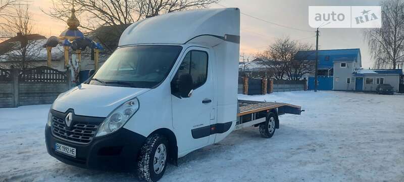 Автовоз Renault Master 2016 в Ровно