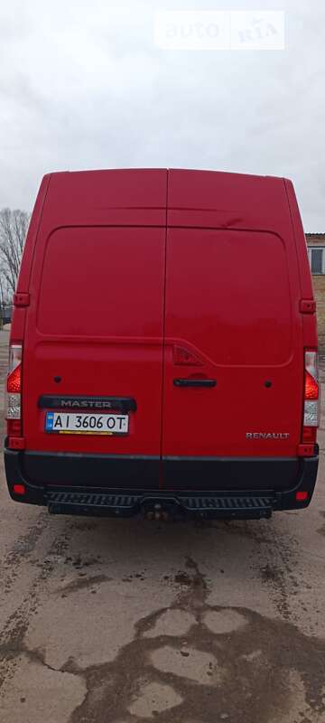Вантажний фургон Renault Master 2015 в Бучі