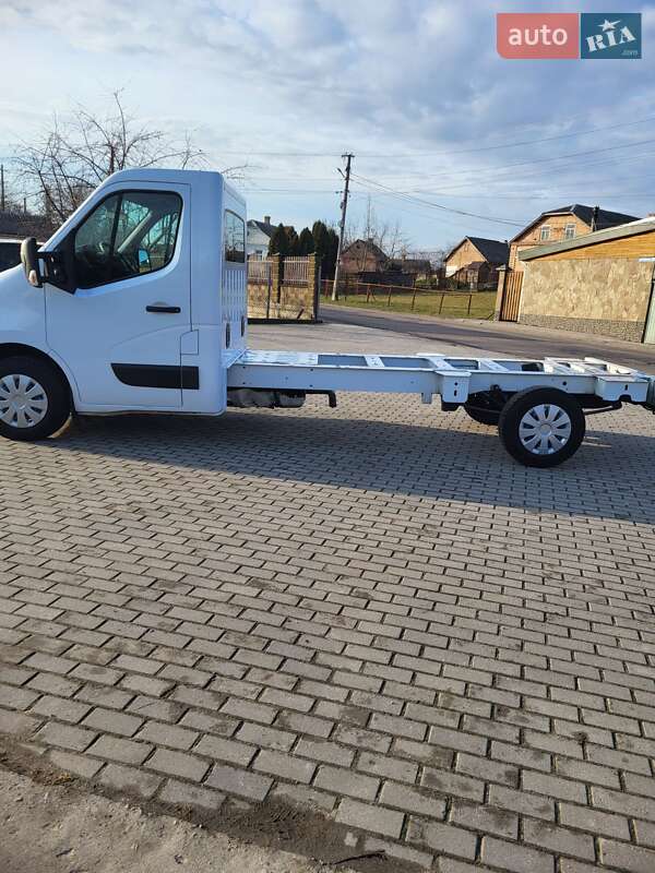 Платформа Renault Master 2019 в Рівному