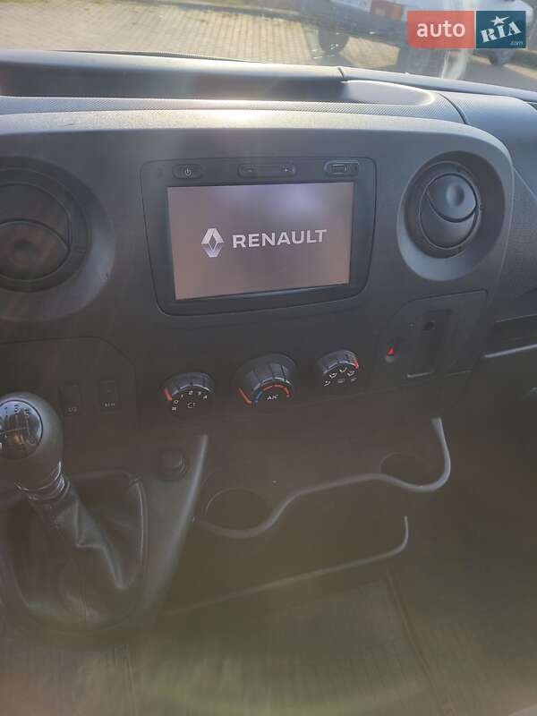 Платформа Renault Master 2019 в Рівному