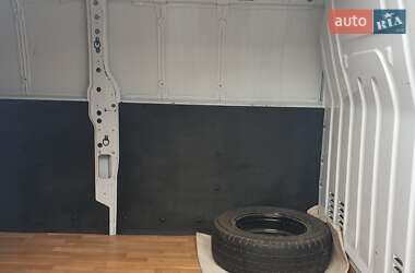 Вантажний фургон Renault Master 2011 в Горішніх Плавнях
