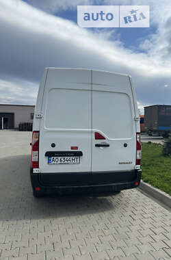Вантажний фургон Renault Master 2017 в Ужгороді