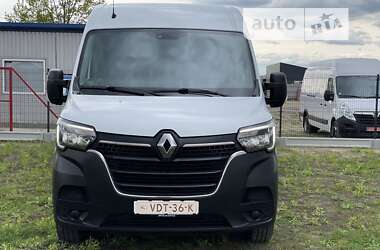 Вантажний фургон Renault Master 2020 в Львові