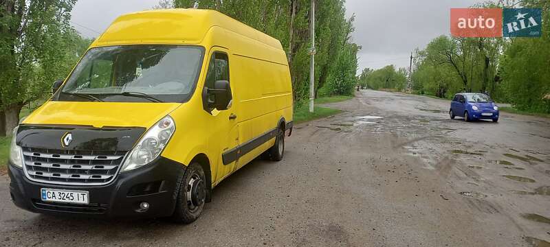 Мікроавтобус Renault Master 2012 в Саврані