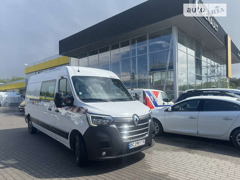 Грузовой фургон Renault Master 2019 в 
