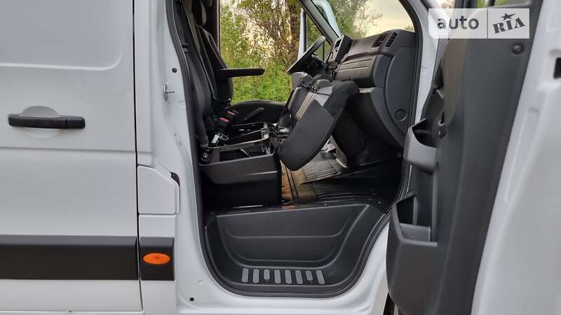 Грузовой фургон Renault Master 2022 в Житомире фото 28 Грузовой фургон Renault Master 2022 в Житомире