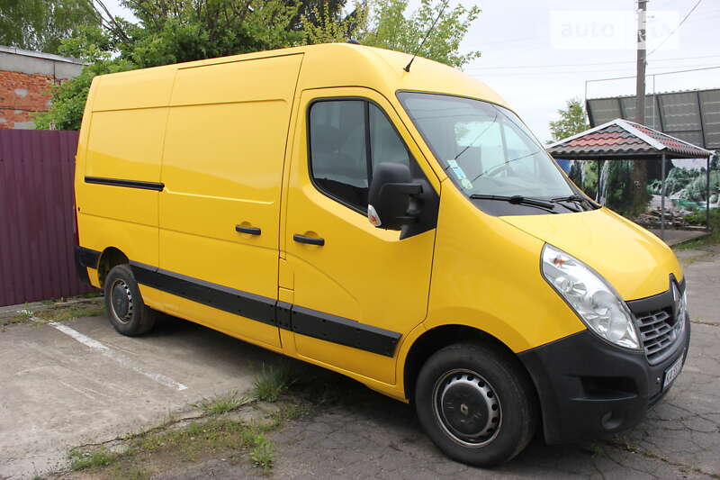 Грузовой фургон Renault Master 2018 в Подгорцах