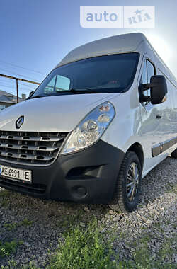 Вантажний фургон Renault Master 2012 в Покровську