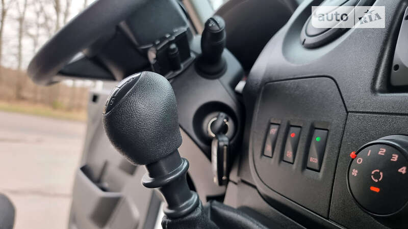 Грузовой фургон Renault Master 2019 в Житомире