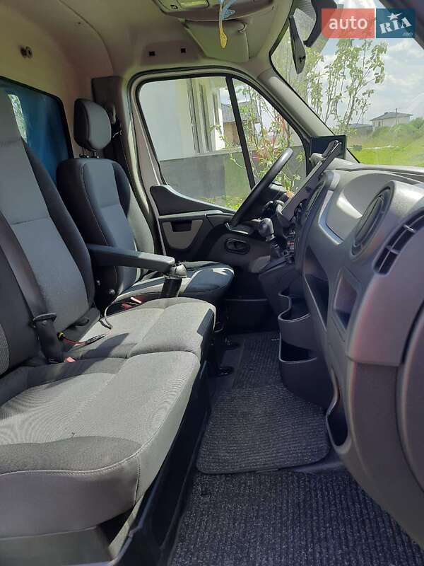 Тентований Renault Master 2015 в Луцьку