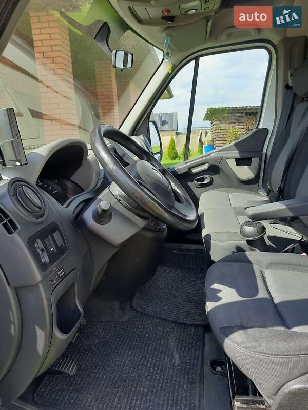 Тентований Renault Master 2015 в Луцьку