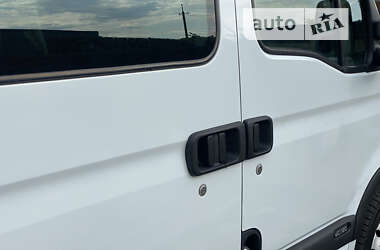 Микроавтобус Renault Master 2010 в Стрые