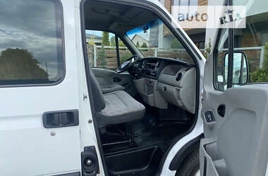 Микроавтобус Renault Master 2010 в Стрые