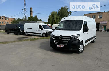 Вантажний фургон Renault Master 2020 в Рівному