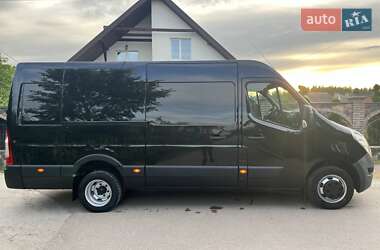 Вантажний фургон Renault Master 2017 в Житомирі