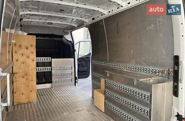 Вантажний фургон Renault Master 2019 в 